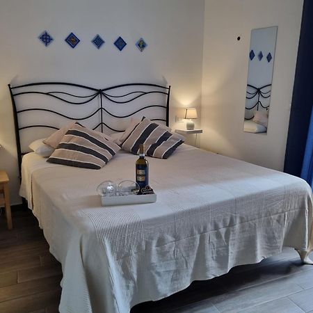Residenza Tarzana Hotel Palermo Buitenkant foto