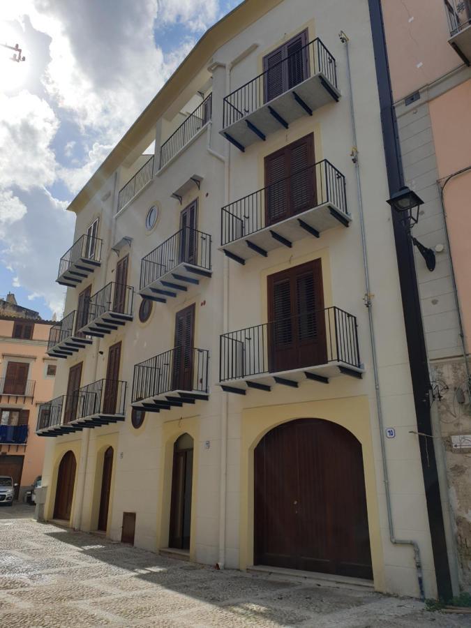 Residenza Tarzana Hotel Palermo Buitenkant foto