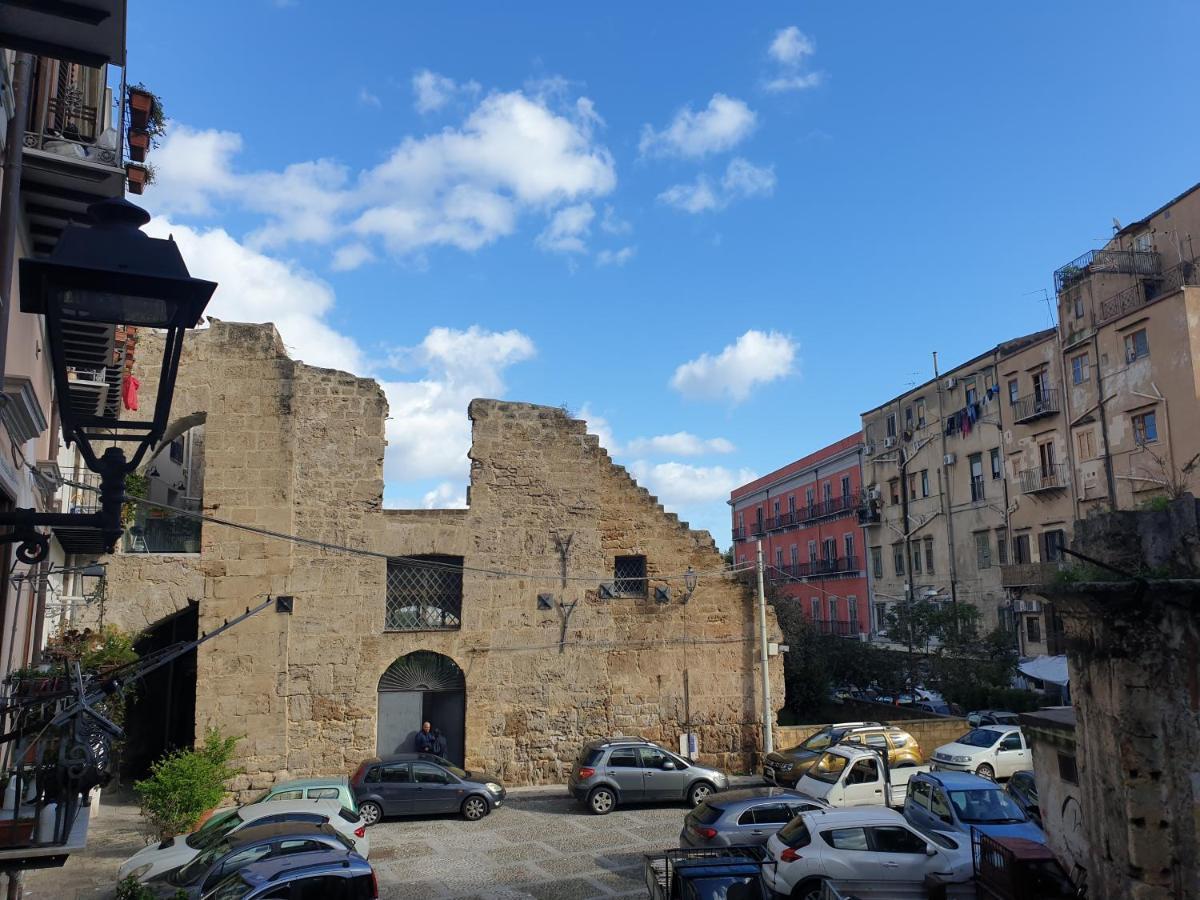 Residenza Tarzana Hotel Palermo Buitenkant foto