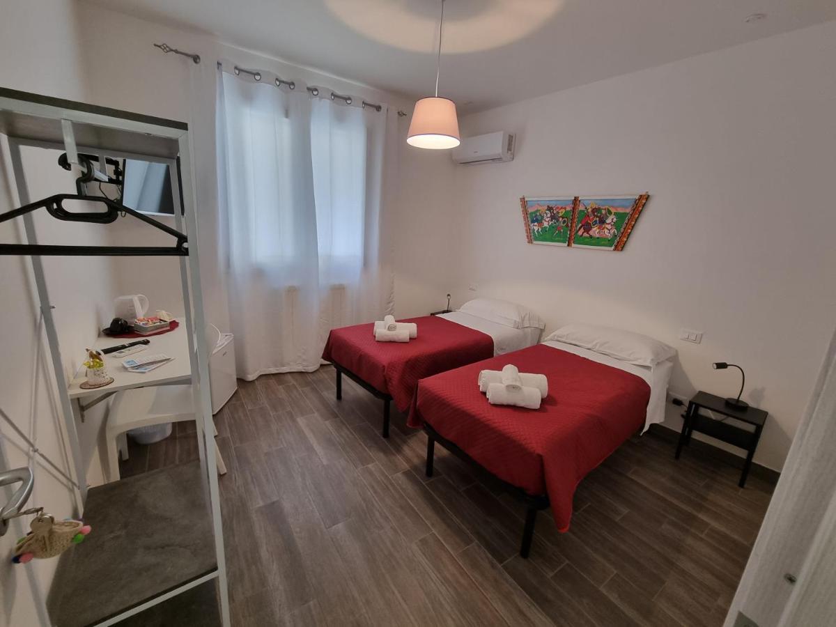 Residenza Tarzana Hotel Palermo Buitenkant foto
