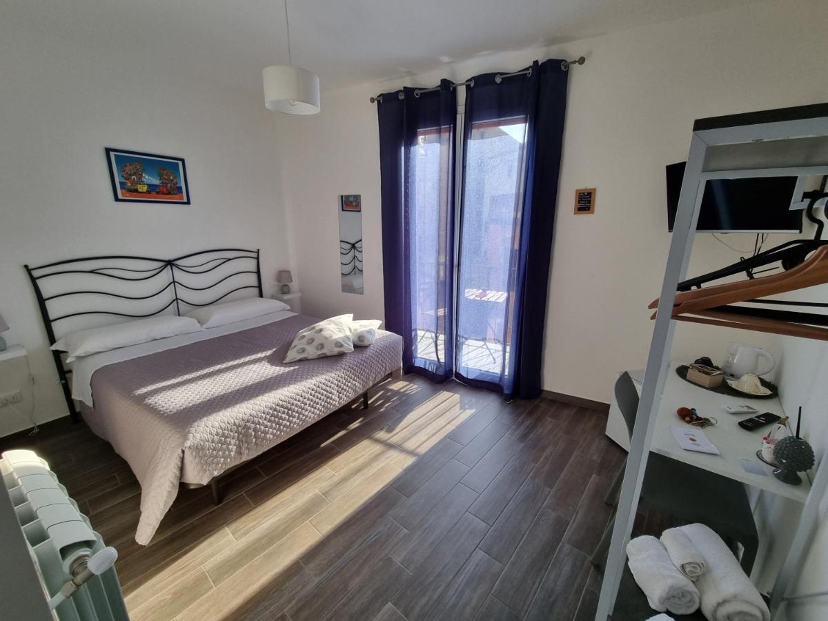 Residenza Tarzana Hotel Palermo Buitenkant foto